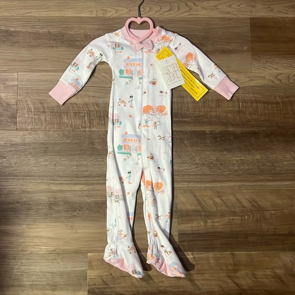 Noelle's Night Night, Palm Beach Pink Dunwoody Daisy main image 1